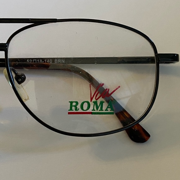 Vía Roma VR520 Brown 52/18/140 Eyeglass Frame - Picture 3 of 6